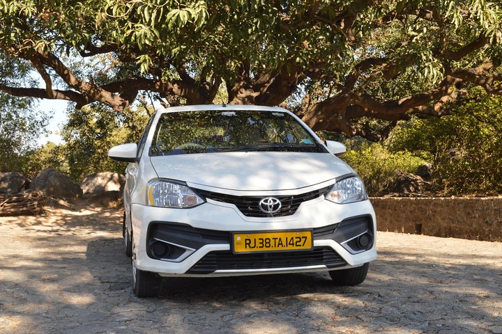Private A/c Transfer Mount Abu to Jodhpur ( 4 Seat A/c Sedan )