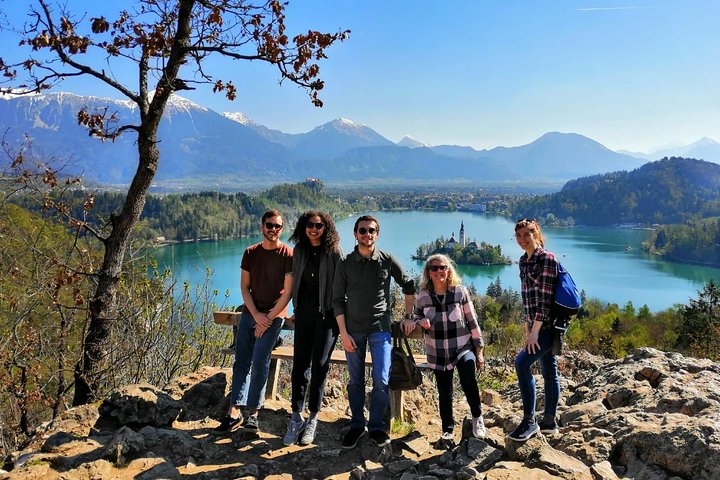 Lake Bled Small Group Day Trip from Ljubljana (Castle and Island)