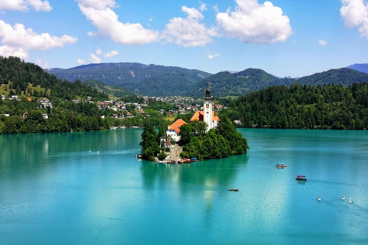 Lake Bled Small Group Day Trip from Ljubljana (Castle and Island)