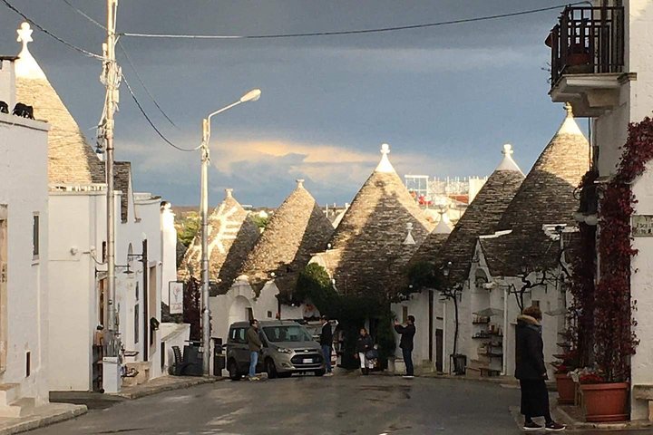 PUGLIA Tour Private Customizable Excl. with your Apulian friend