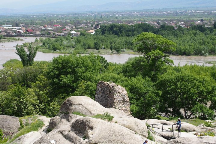 Private Day Trip: Stalin Museum, Uplistsikhe and Borjomi Park