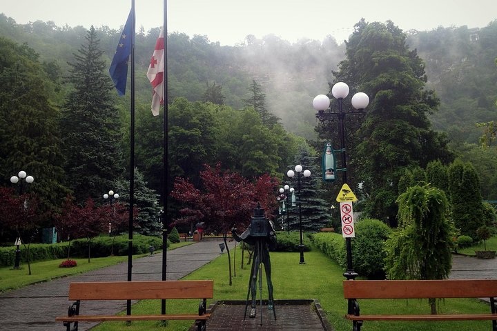 Private Day Trip: Stalin Museum, Uplistsikhe and Borjomi Park