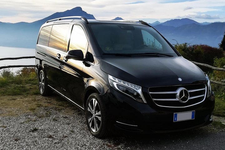 Private Transfer from Tirano to Venice with stop in Verona