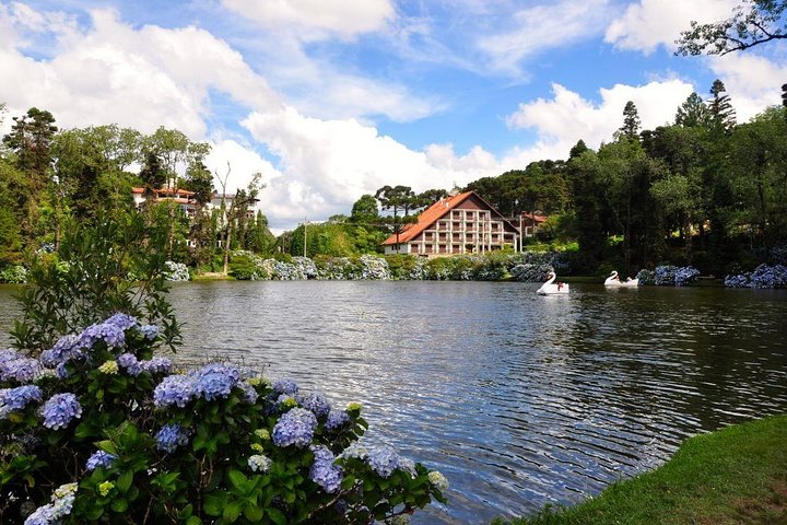 Private transfer from Porto Alegre to Gramado and Canela-RS