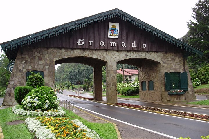 Private transfer from Porto Alegre to Gramado and Canela-RS