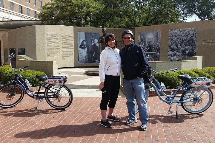 Fort Worth Electric Bike Tour