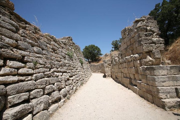 2 Days 1 Night Gallipoli & Troy Tour from ıstanbul (New Museum of Troy Included)