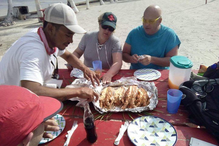 Premium Private Fishing, Snorkelling and Beach cookout tour in San Pedro,Belize