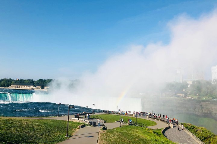 2-Day Niagara Falls Tour from D.C. w/ Overnight in the Falls Area