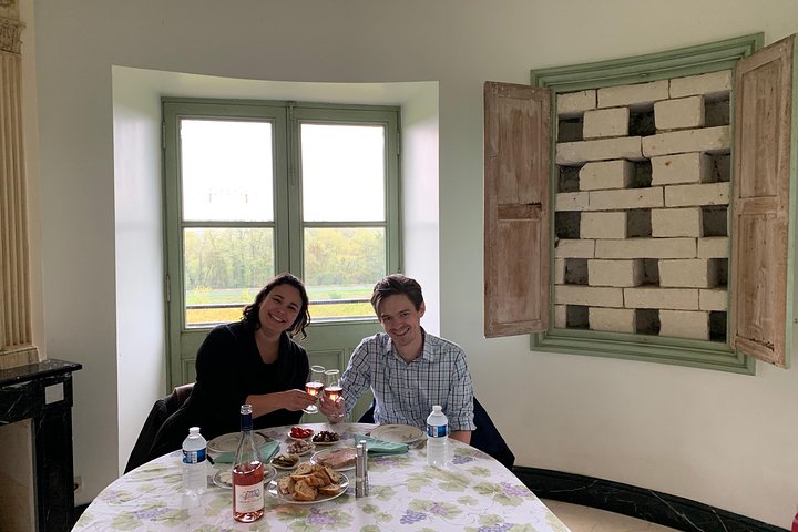 English Speaking Loire Winery Tours originating from Chinon