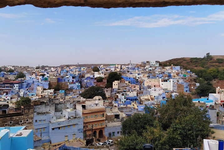 Mehrangarh Fort and Blue City Historic Tour with Local Guide