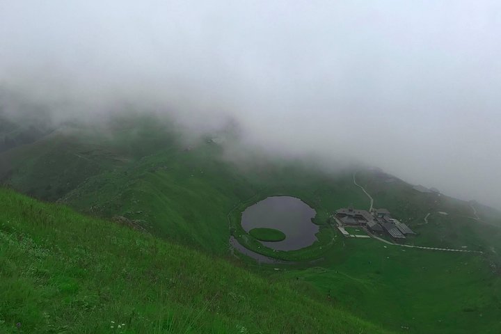 Prashar Lake Trek