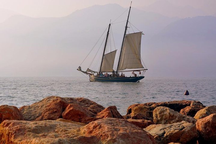 A sunset cruise on Lake Garda, by a private motorsailer
