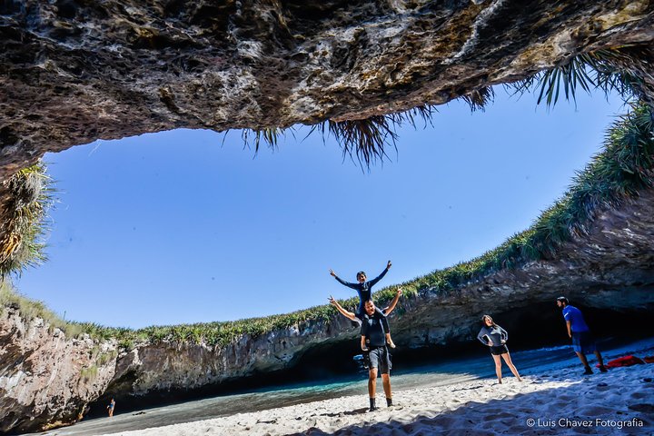 Marietas Islands Snorkel Tour & Hidden Beach