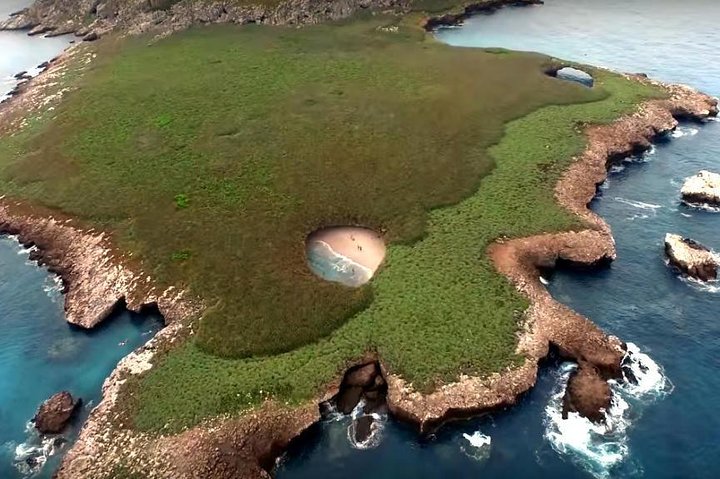 Marietas Islands Snorkel Tour & Hidden Beach