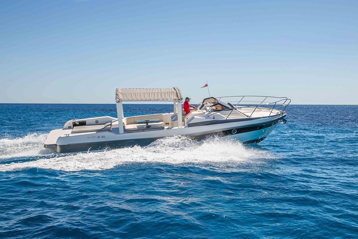 Blue cave & Hvar, 5 islands speed boat tour, luxuy seats in shade