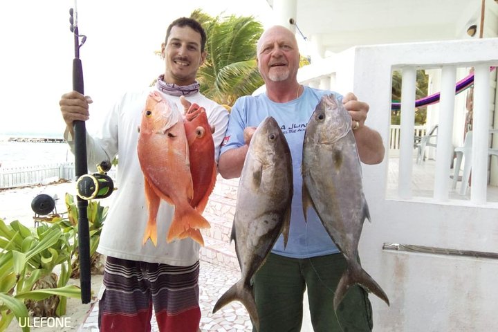 Premium Private Fishing, Snorkelling and Beach cookout tour in San Pedro,Belize