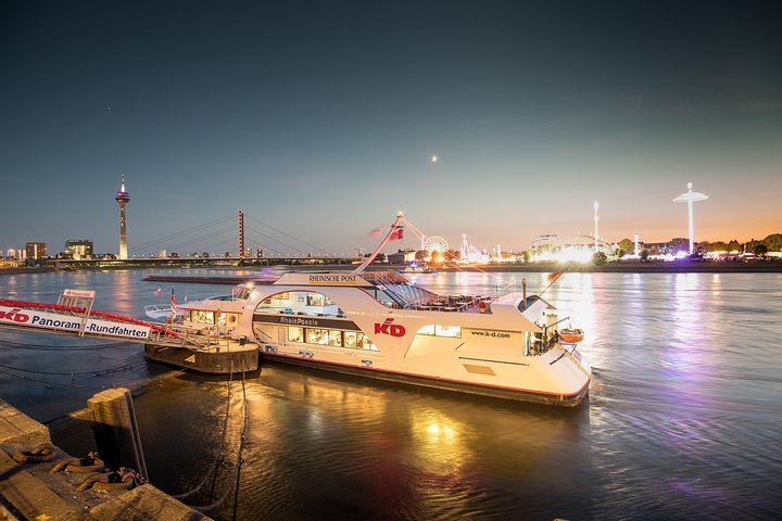 Düsseldorf 2-Hour Evening Cruise