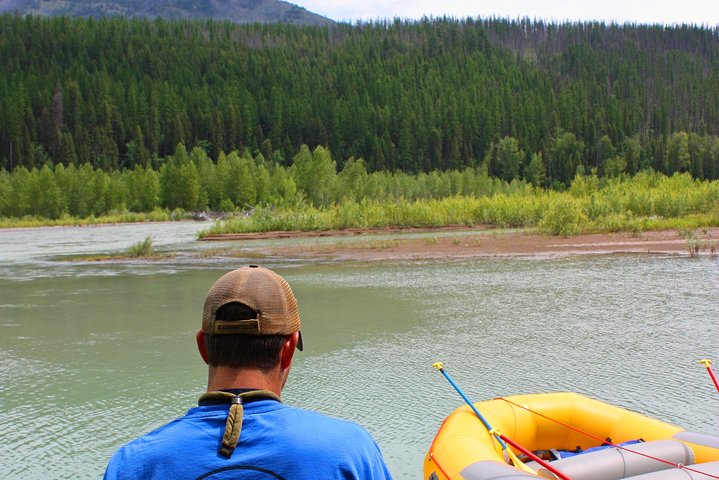 Deluxe Full-Day Whitewater with Riverside Lunch