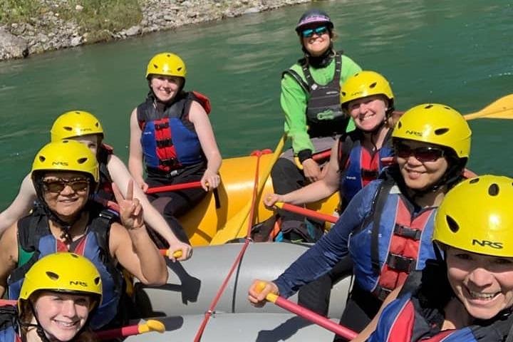 Deluxe Full-Day Whitewater with Riverside Lunch