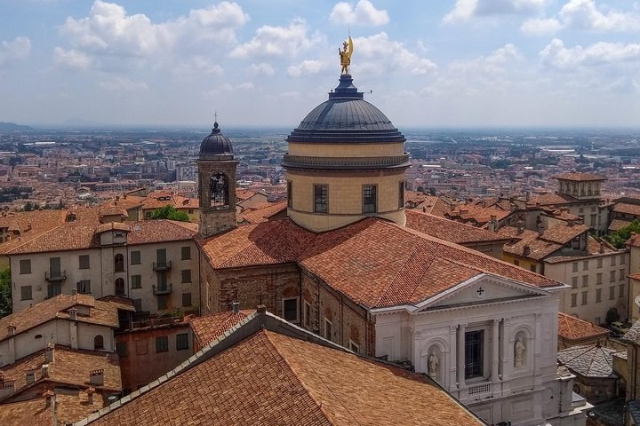 Bergamo: 2.5-hour private walking tour of the Upper Town