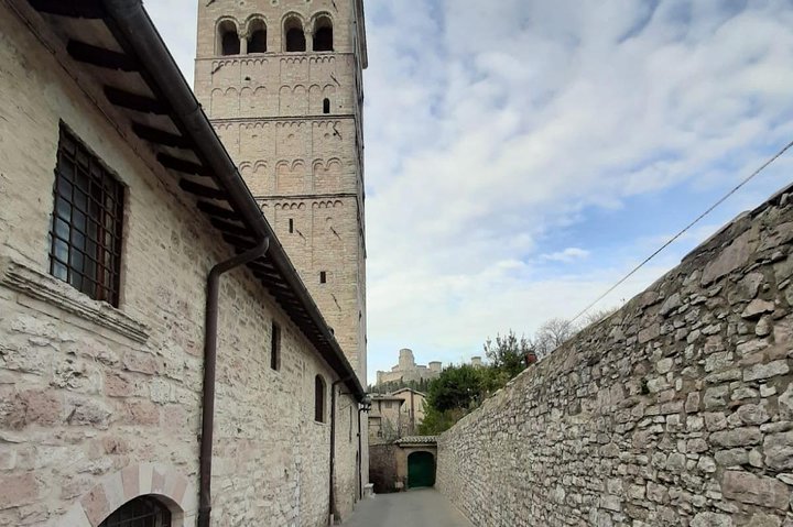 Assisi Full day tour including St Francis Basilica and Porziuncola