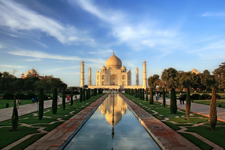 Skip The Line: Sunrise Taj Mahal & Agra Day Tour From Jaipur
