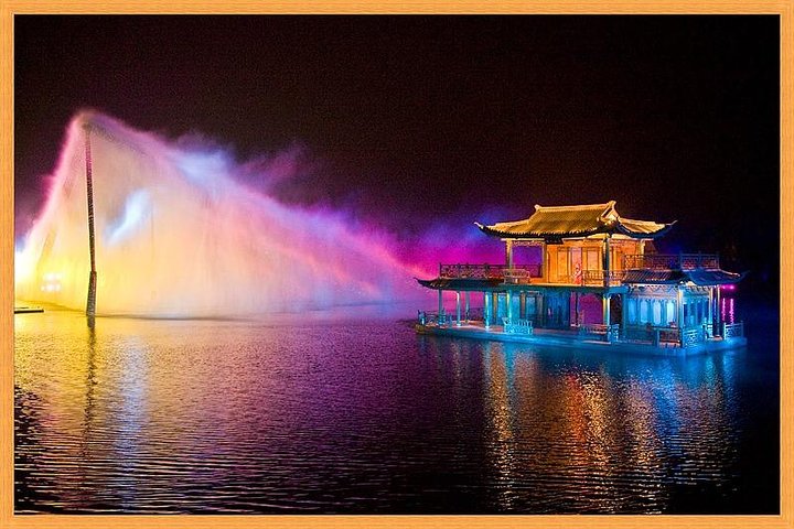 Skip the Line: Impression West Lake Show VIP Seat Ticket with Pick-up Transfer