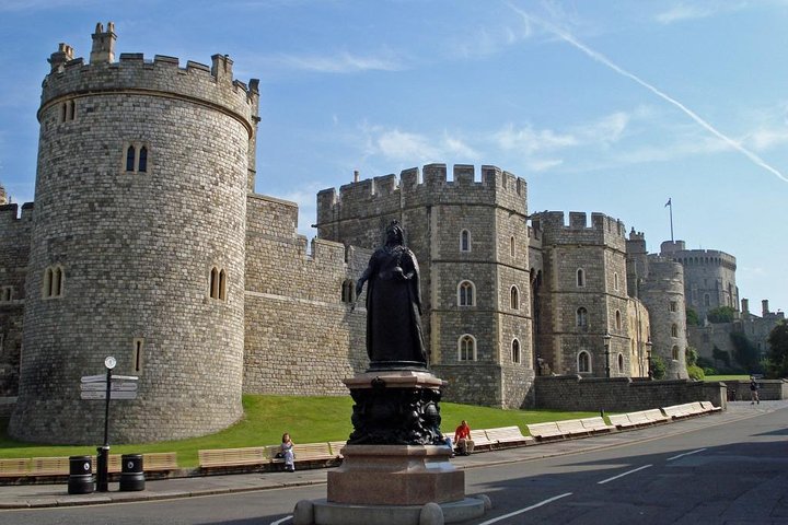 Post Cruise Tour Southampton to London via Stonehenge and Windsor