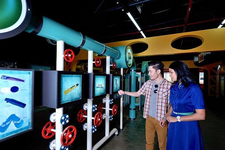 Half-Day Sightseeing Tour of Miri City