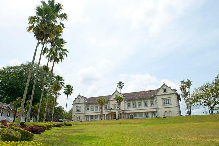 Kuching City Sightseeing Tour