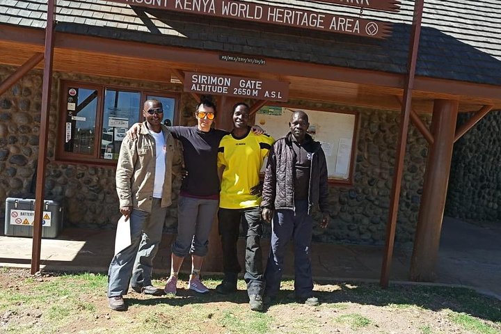 4 Days Mount Kenya Climb – Sirimon Route