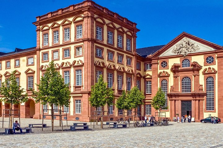 Architectural Mannheim: Private Tour with a Local Expert