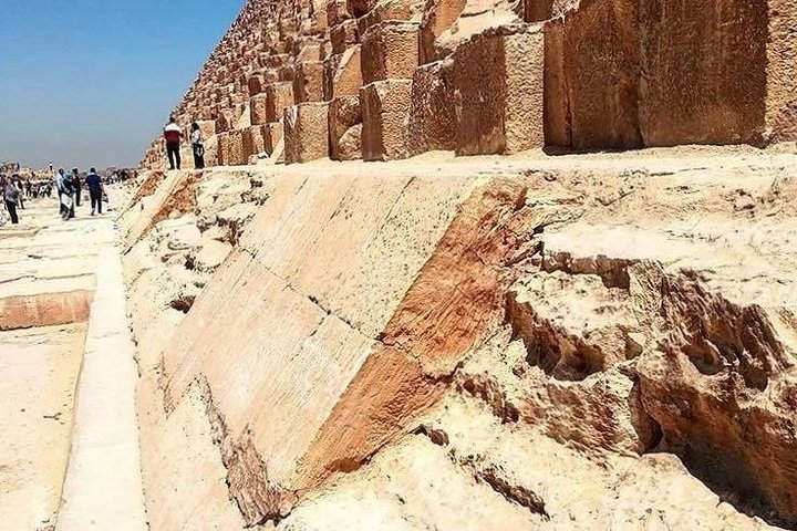 Full day Private Tour Giza Pyramids Sakkara Memphis Dahshur