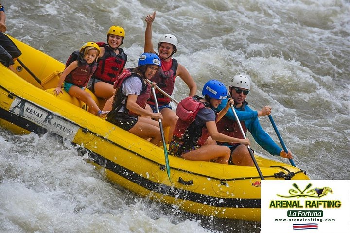 Balsa River White Water Rafting class 2/3 in Costa Rica
