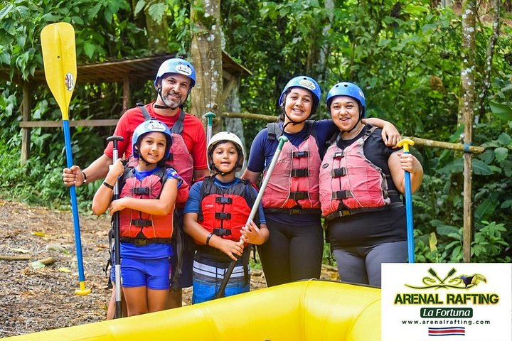 Balsa River White Water Rafting class 2/3 in Costa Rica
