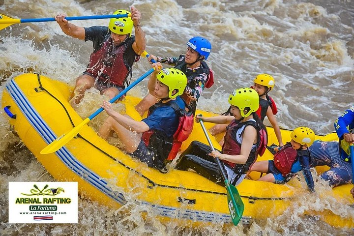Balsa River White Water Rafting class 2/3 in Costa Rica