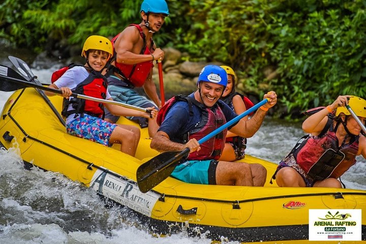 Balsa River White Water Rafting class 2/3 in Costa Rica