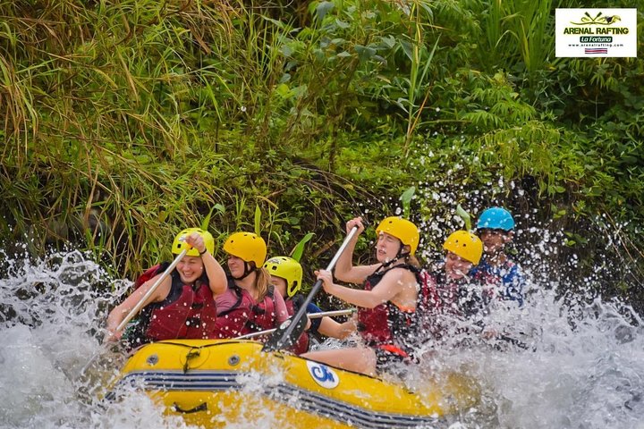 Balsa River White Water Rafting class 2/3 in Costa Rica