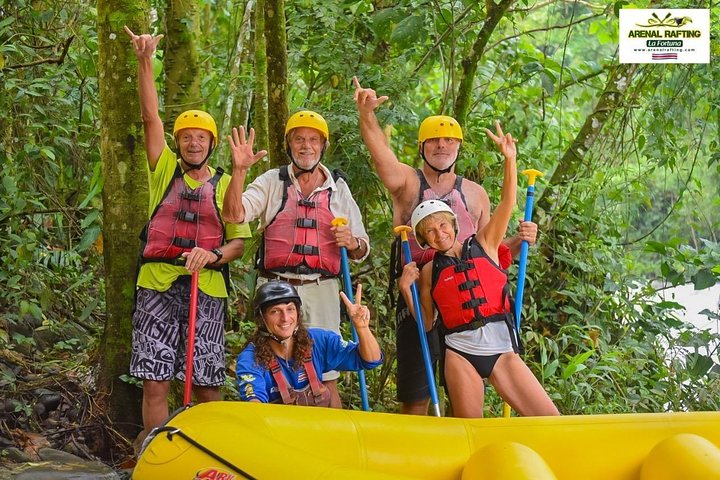 Balsa River White Water Rafting class 2/3 in Costa Rica