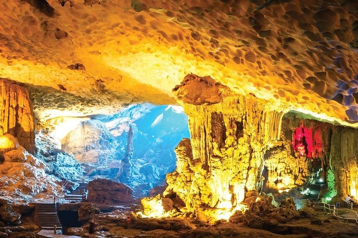 Halong Bay 2 Days 1 Night Cruise