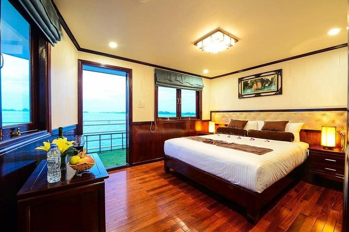 Halong Bay 2 Days 1 Night Cruise