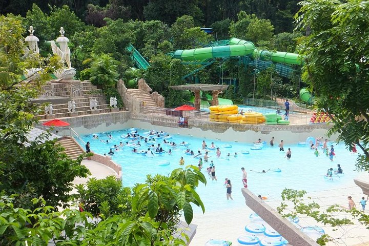 Adventure Cove WaterPark Sentosa Island Singpore