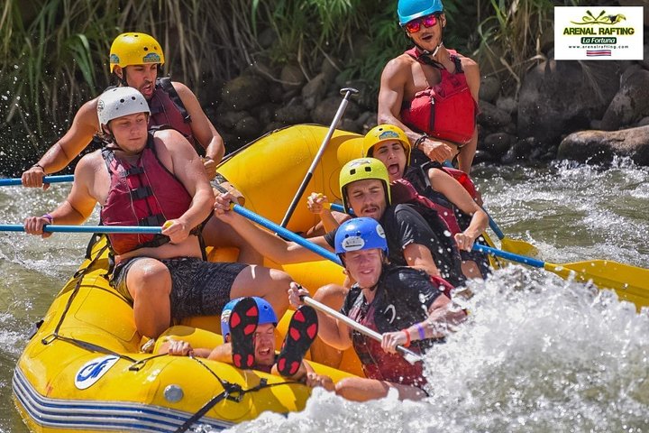 Balsa River White Water Rafting class 2/3 in Costa Rica