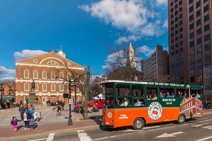 Boston Hop-On Hop-Off Trolley Tour with 13 Stops