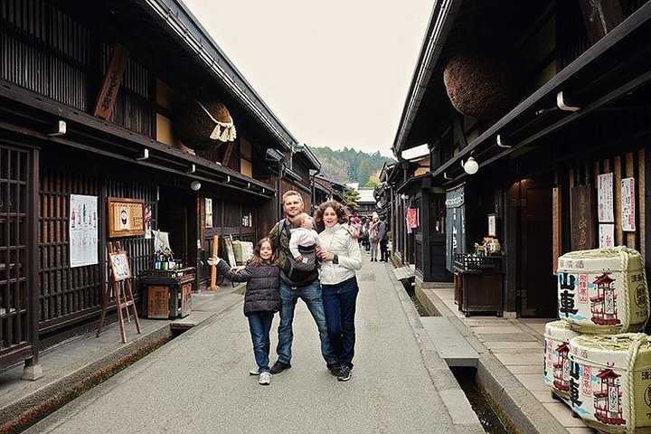 Takayama Customized Half-Day Tour with Licensed Local Guide