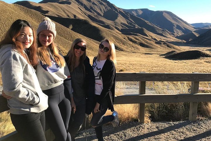 Mt Cook Small Group Scenic Day Tour from Queenstown