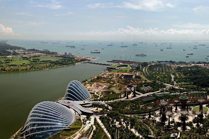 6 Hours - Singapore Tour in Private Car or Minibus with Driver