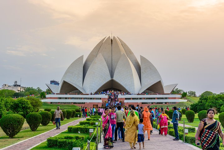 3-Days Private Golden Triangle Tour: Delhi, Agra & Jaipur by Car