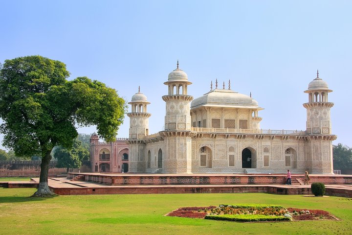 3-Days Private Golden Triangle Tour: Delhi, Agra & Jaipur by Car